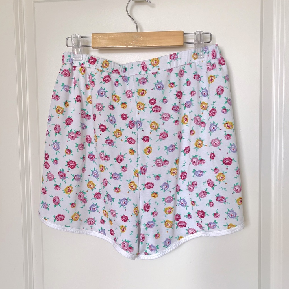Stripe & Stare Shorts - S - Picture 4 of 7